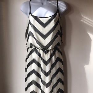 Gorgeous Bisou Bisou Maxi Chevron Dress